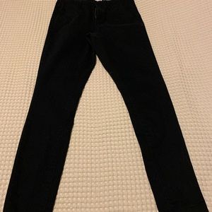 ✨ black skinny’s!